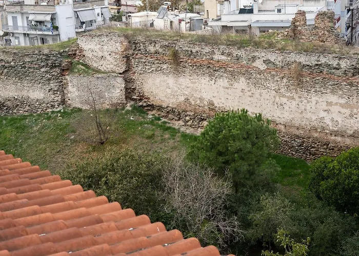 West Walls سالونيك
